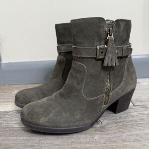 Earth Origins Tori Green Leather Ankle Boot Side Zip Heel Womens Size 7.5 M